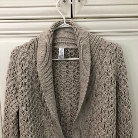 Ivivva by Lululemon girl’s cardigan sweater - Picture 2 of 11